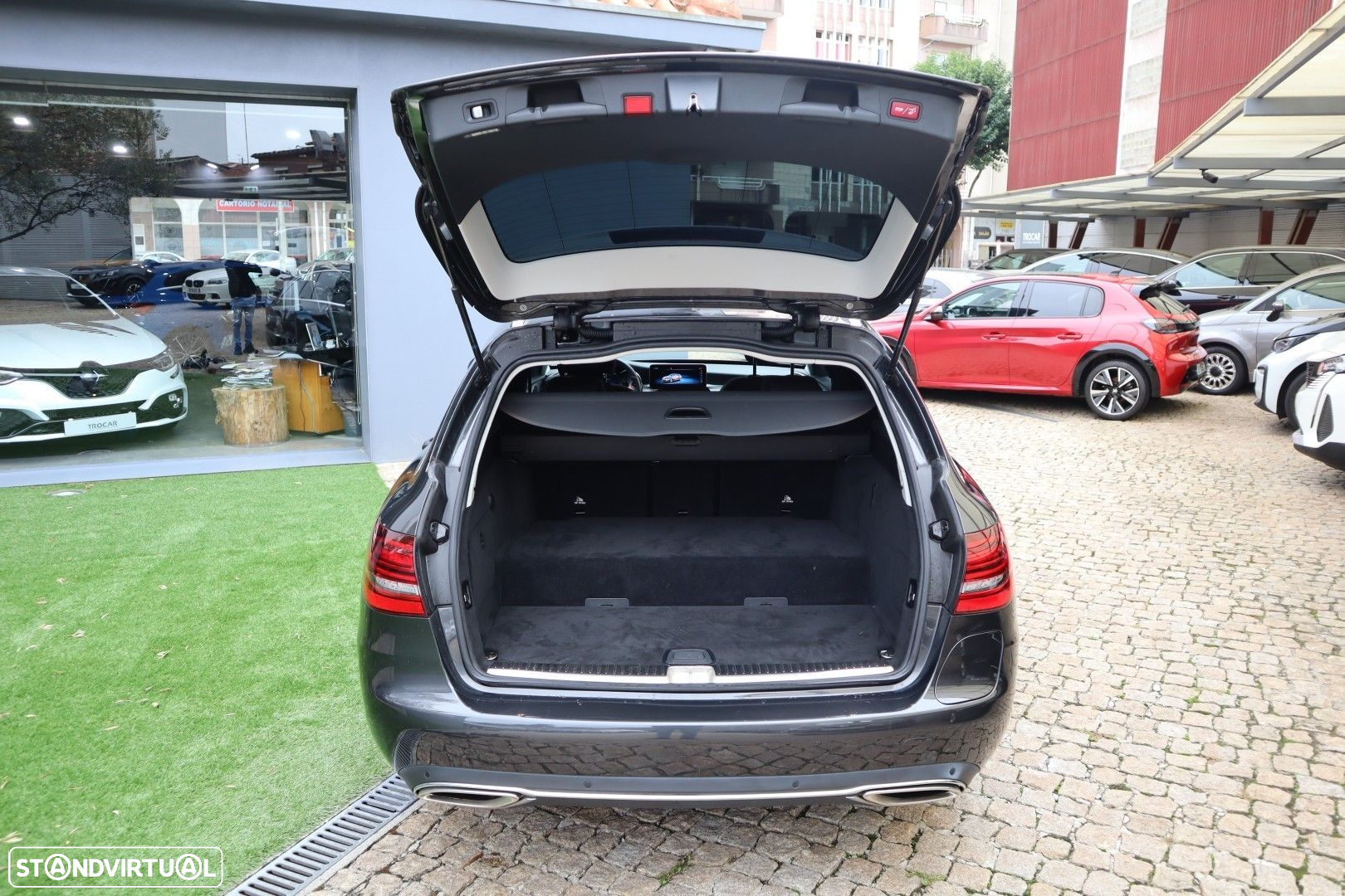 Mercedes-Benz C 300 de Avantgarde - 13