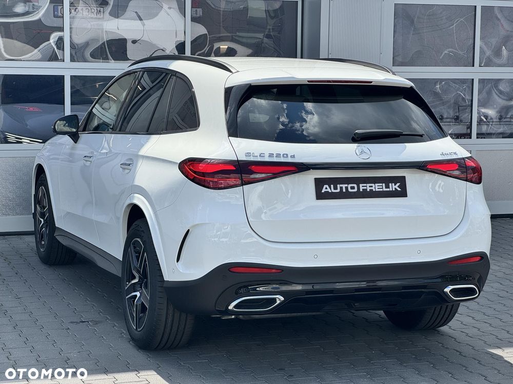 Mercedes-Benz GLC 220 d mHEV 4-Matic AMG Line - 12