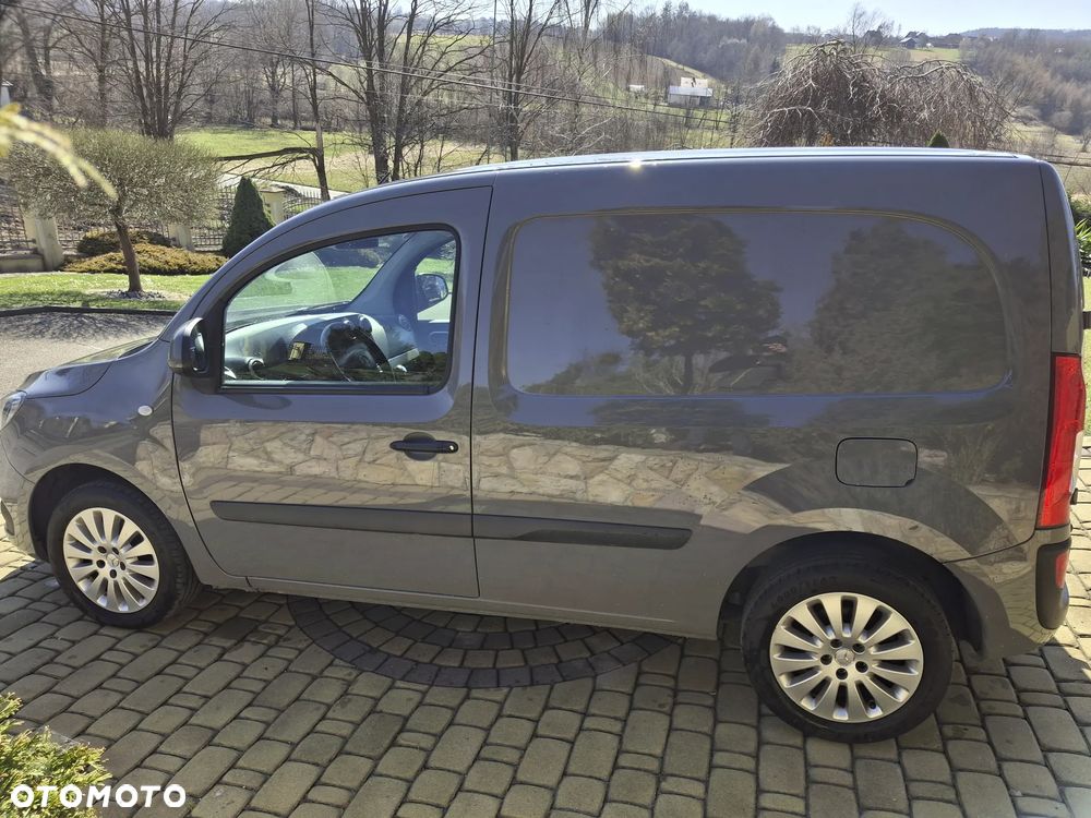 Mercedes-Benz CITAN - 8