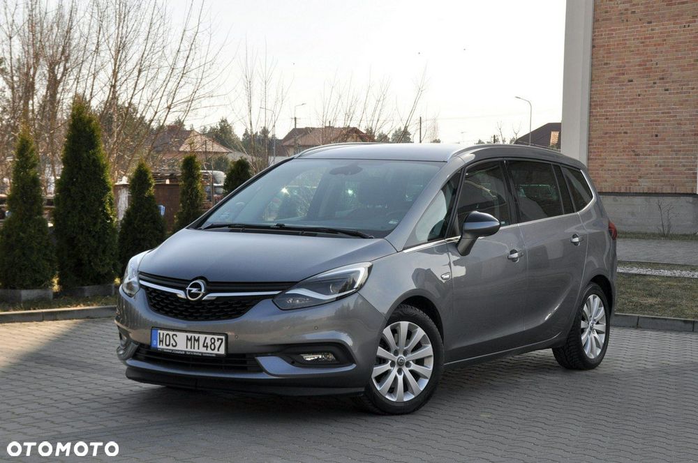 Opel Zafira - 10