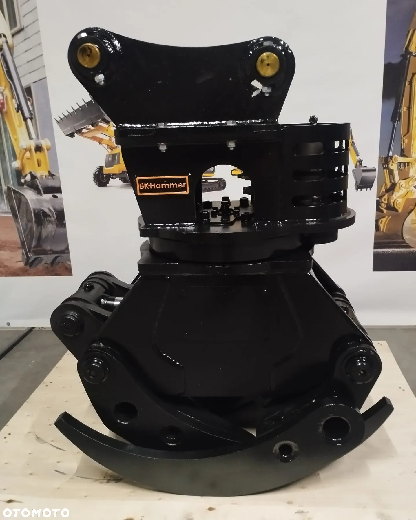 Chwytak do drewna maszyny od 6-10 ton JCB 3CX , 4CX - 6