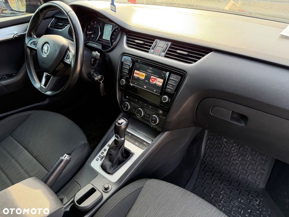 Skoda Octavia 1.8 TSI 4x4 Style DSG - 37