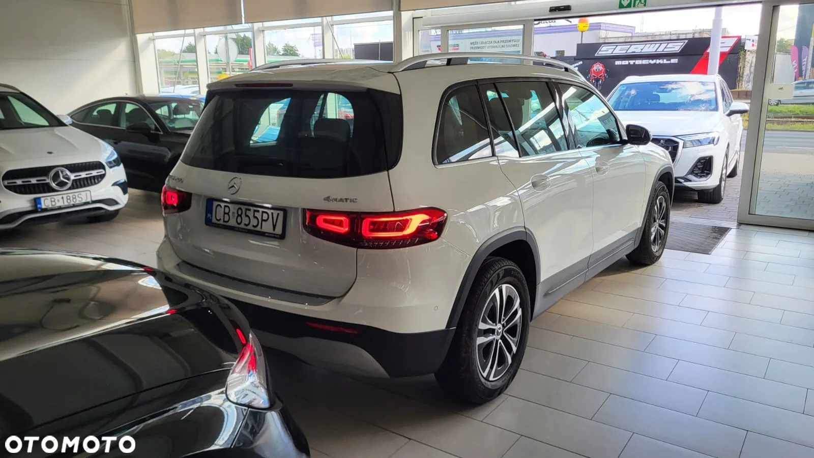 Mercedes-Benz GLB 200 4-Matic Style 8G-DCT - 4