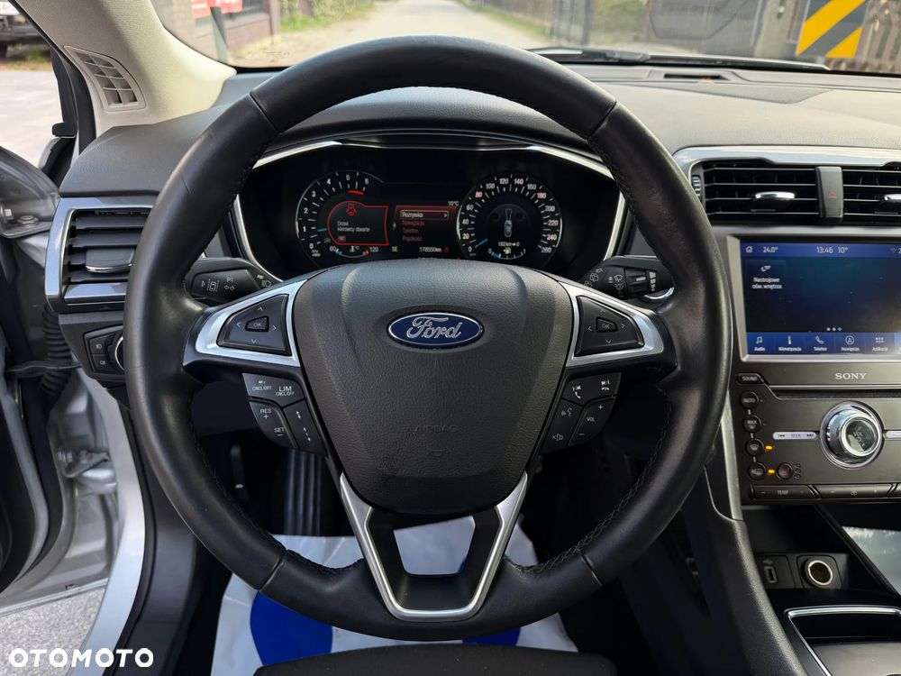 Ford Mondeo SW 2.0 EcoBlue Titanium - 24