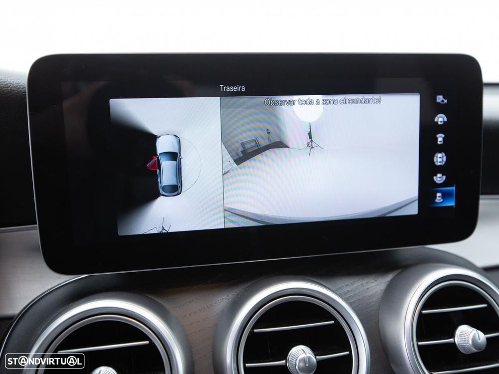 Mercedes-Benz GLC 300 de Coupe 4Matic 9G-TRONIC - 34