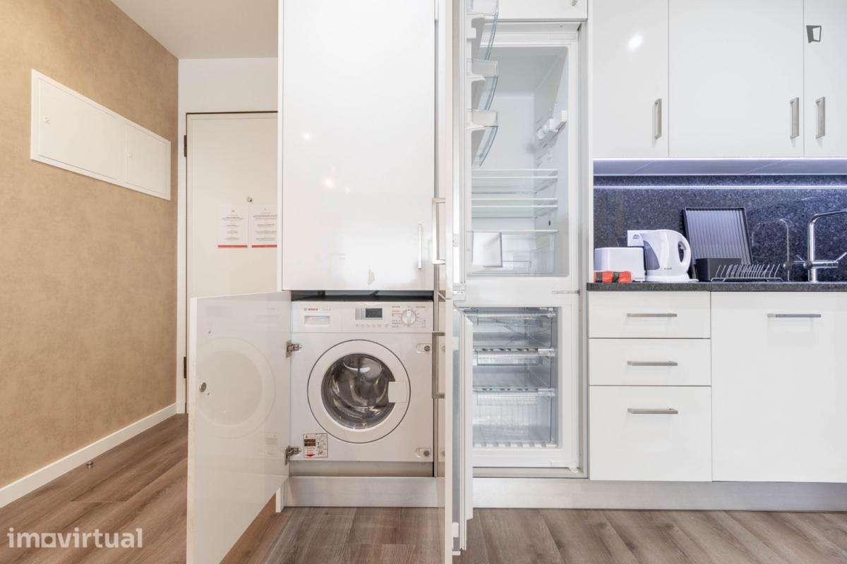 Apartamento com 1 quartos - localizado em Sete Rios Lisbon - Grande imagem: 4/25