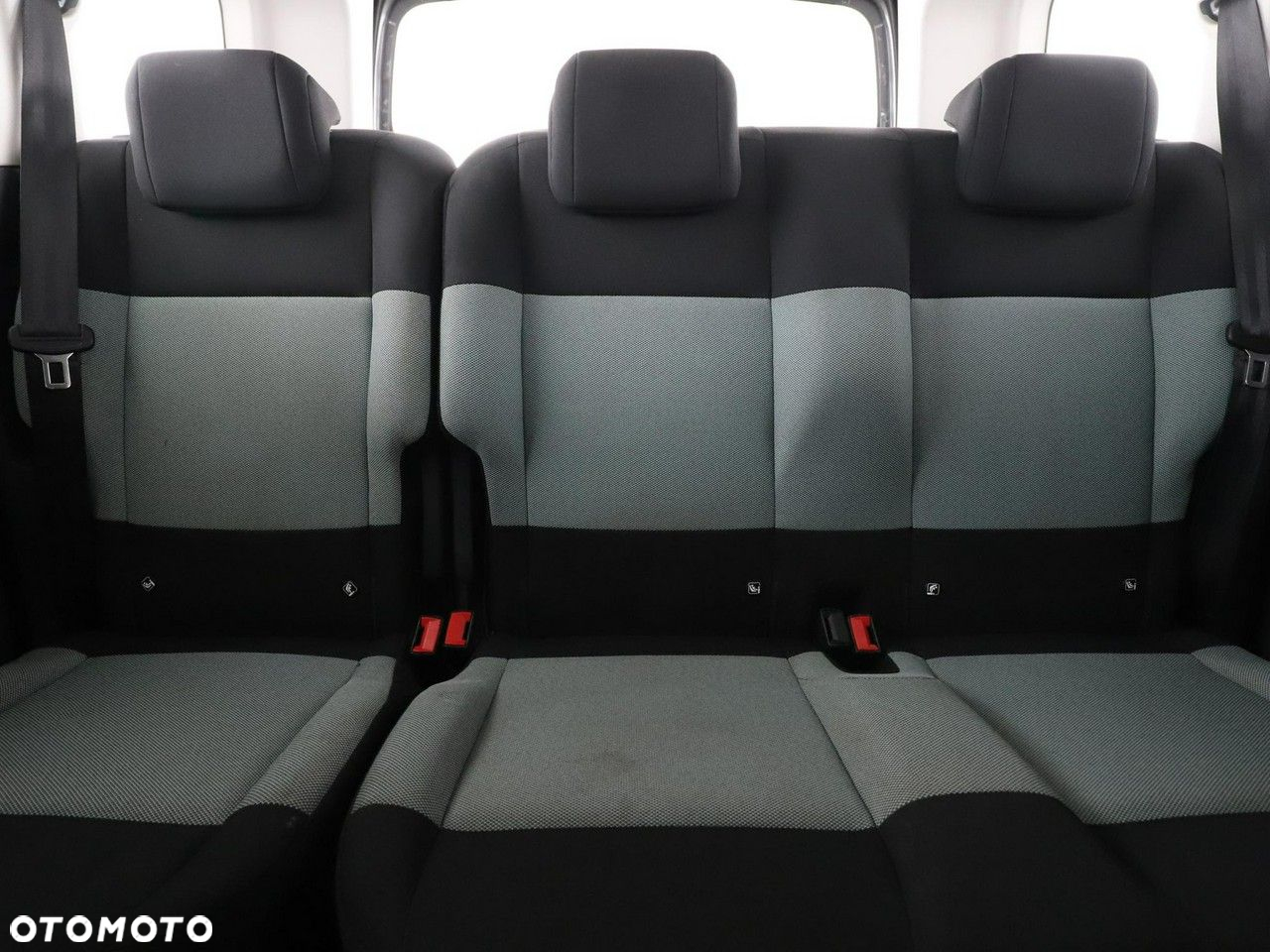 Citroën Berlingo M PureTech 110 LIVE - 19