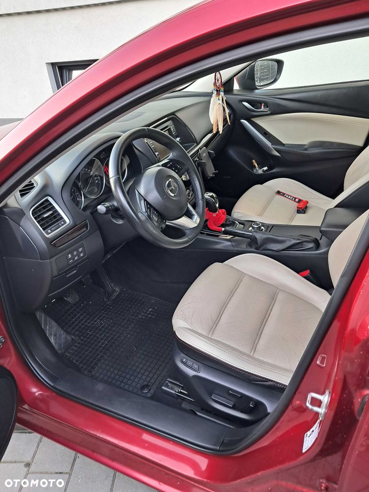 Mazda 6 - 7