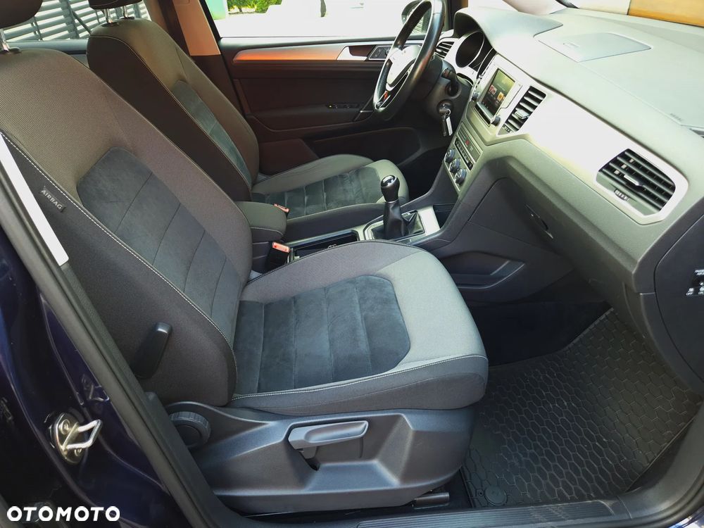 Volkswagen Golf Sportsvan 1.4 TSI (BlueMotion Technology) Comfortline - 35