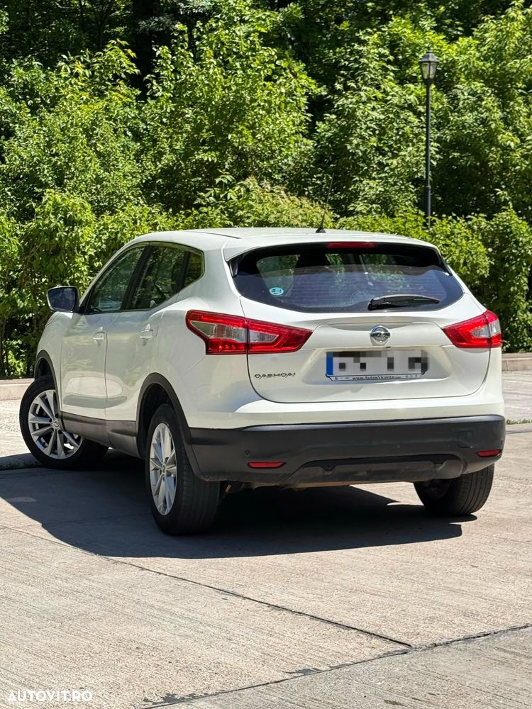 Nissan Qashqai - 11