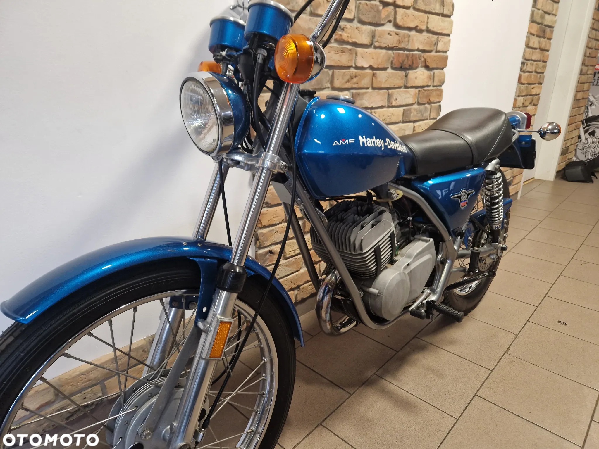 Harley-Davidson Inny - 15