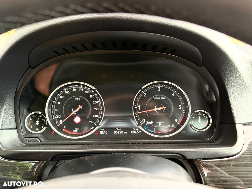 BMW Seria 5 530d xDrive Aut. Luxury Line - 14