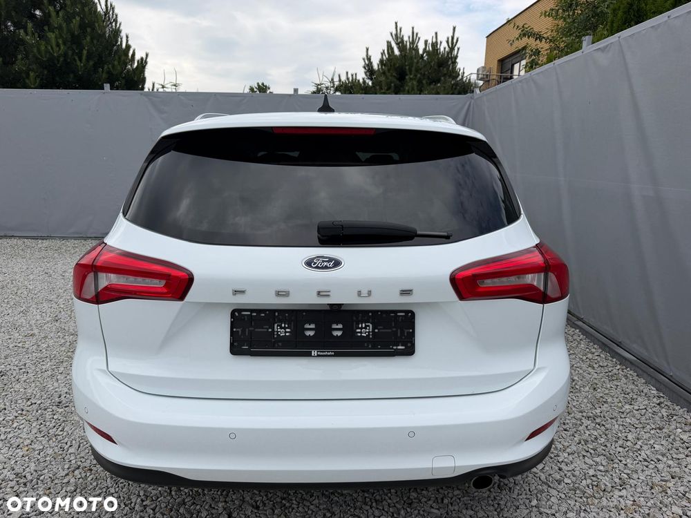 Ford Focus - 10