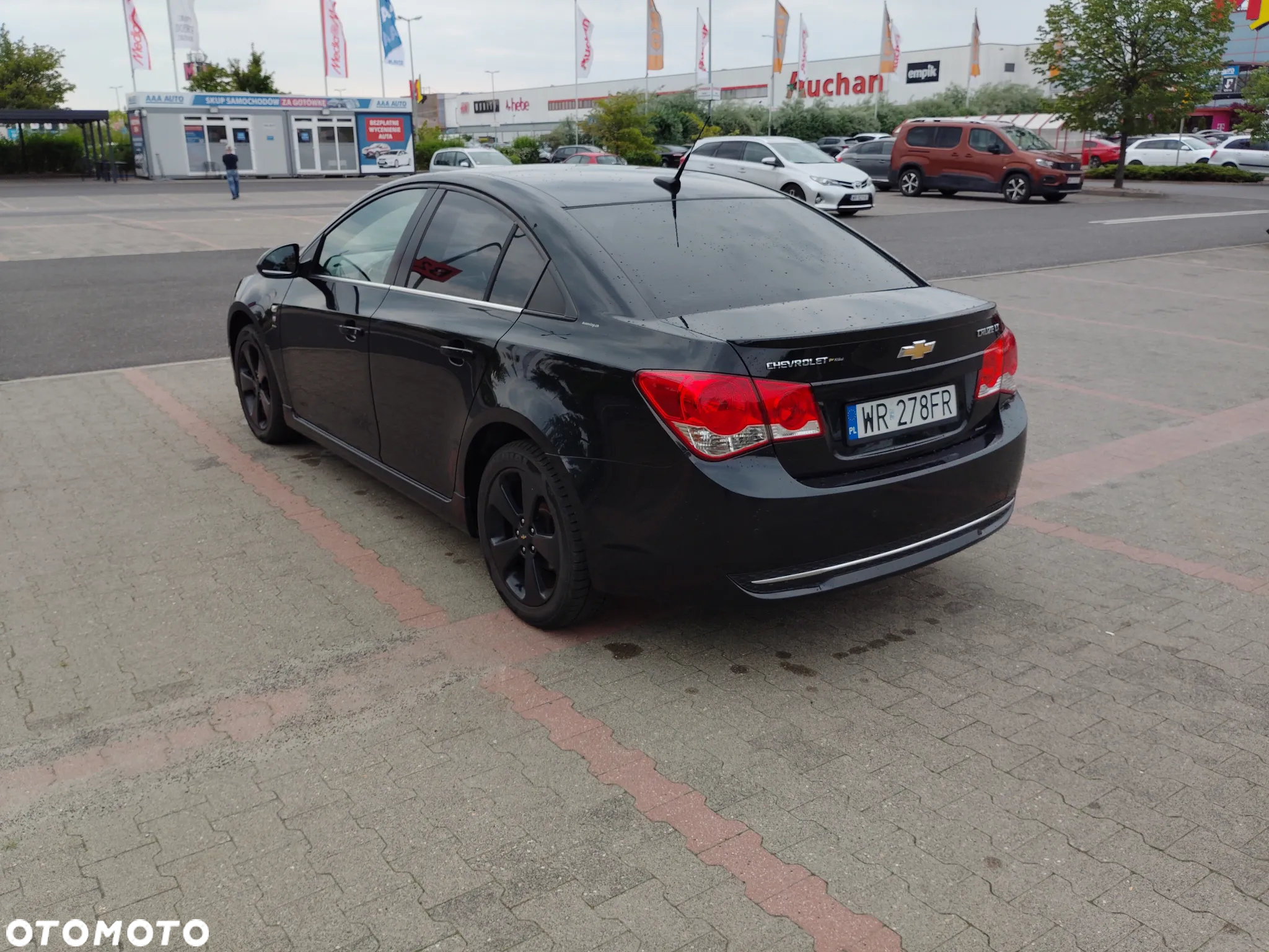 Chevrolet Cruze 1.8 LT+ - 9