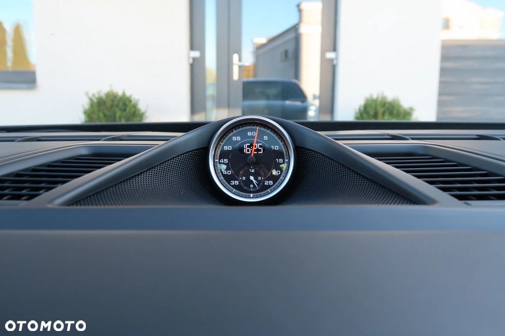 Porsche Panamera GTS - 37
