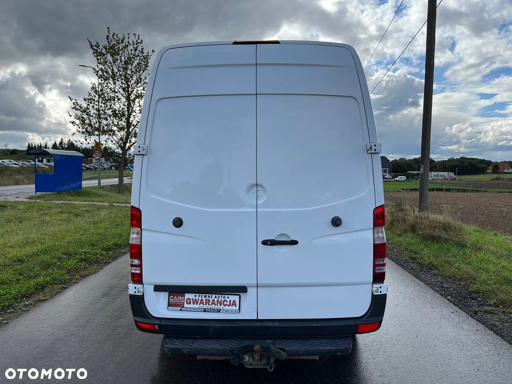 Mercedes-Benz Sprinter - 7