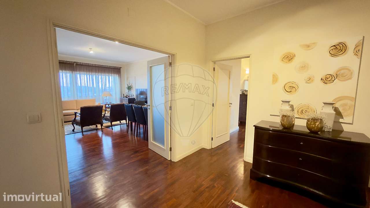 Apartamento T4 para venda - Grande imagem: 2/34