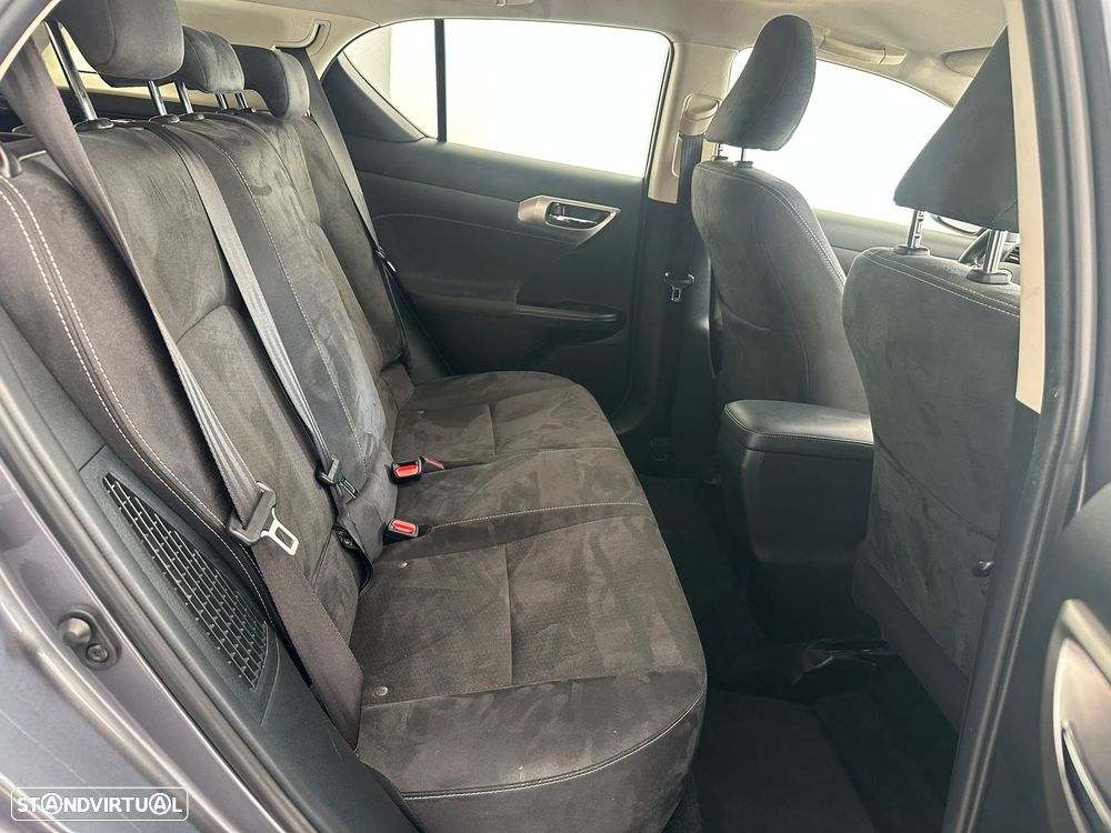 Lexus CT 200h Business - 27