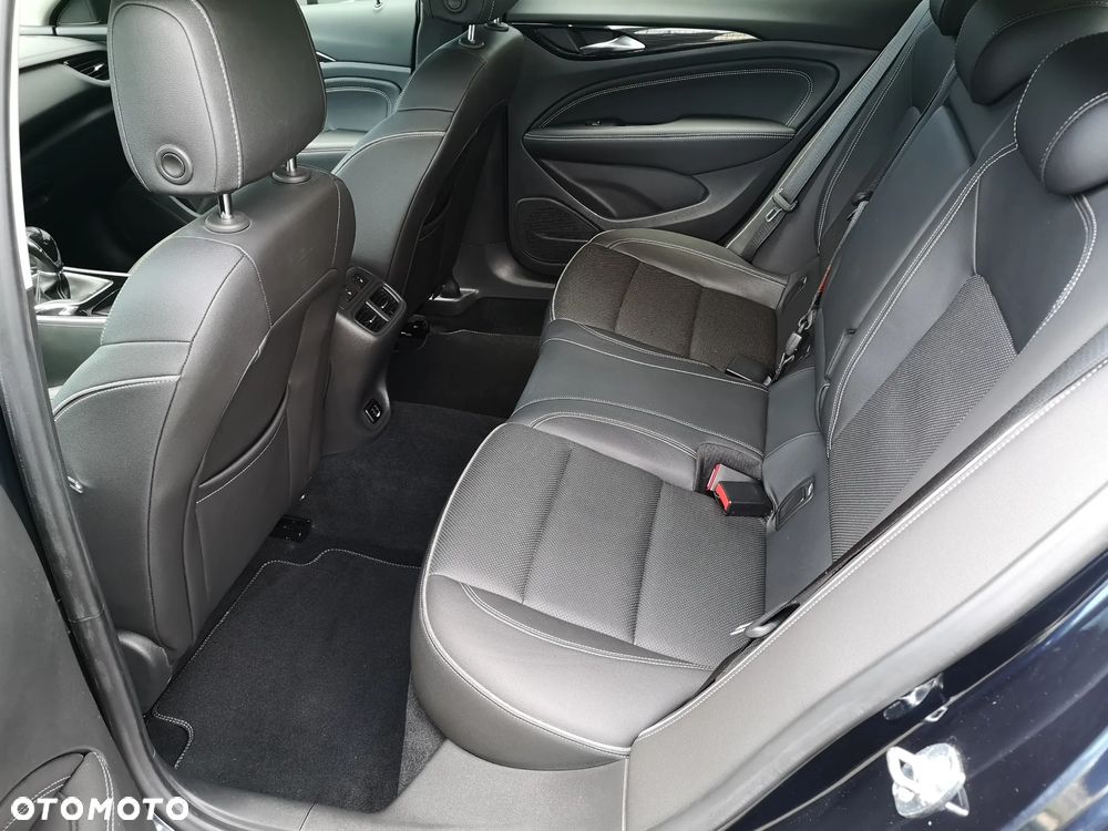 Opel Insignia 2.0 CDTI - 27