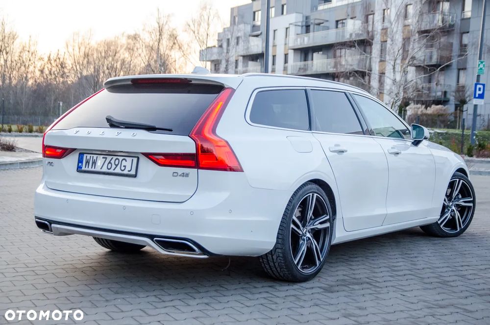 Volvo V90 D4 Geartronic R Design - 3