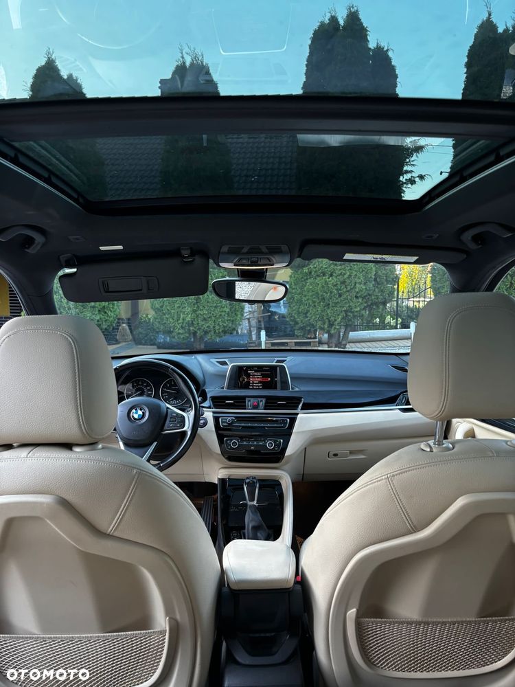BMW X1 xDrive28i - 18