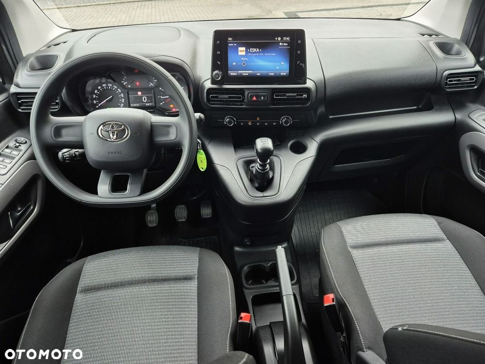 Toyota Proace City Verso 1.5 D-4D Business - 24