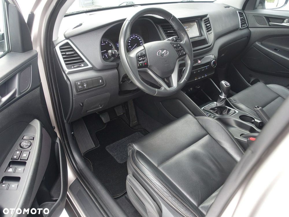 Hyundai Tucson 1.6 GDi 2WD Pure - 8
