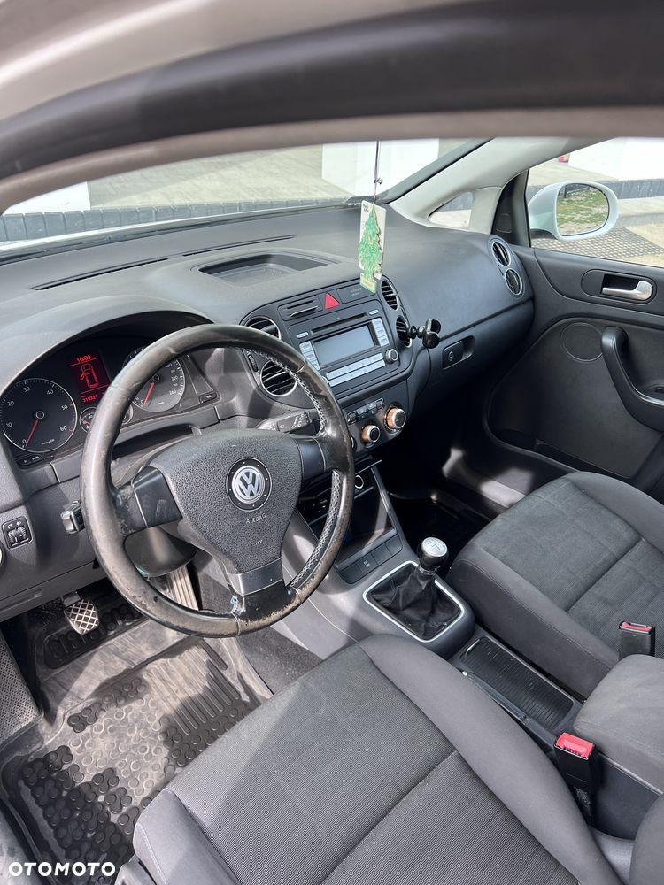 Volkswagen Golf Plus - 5