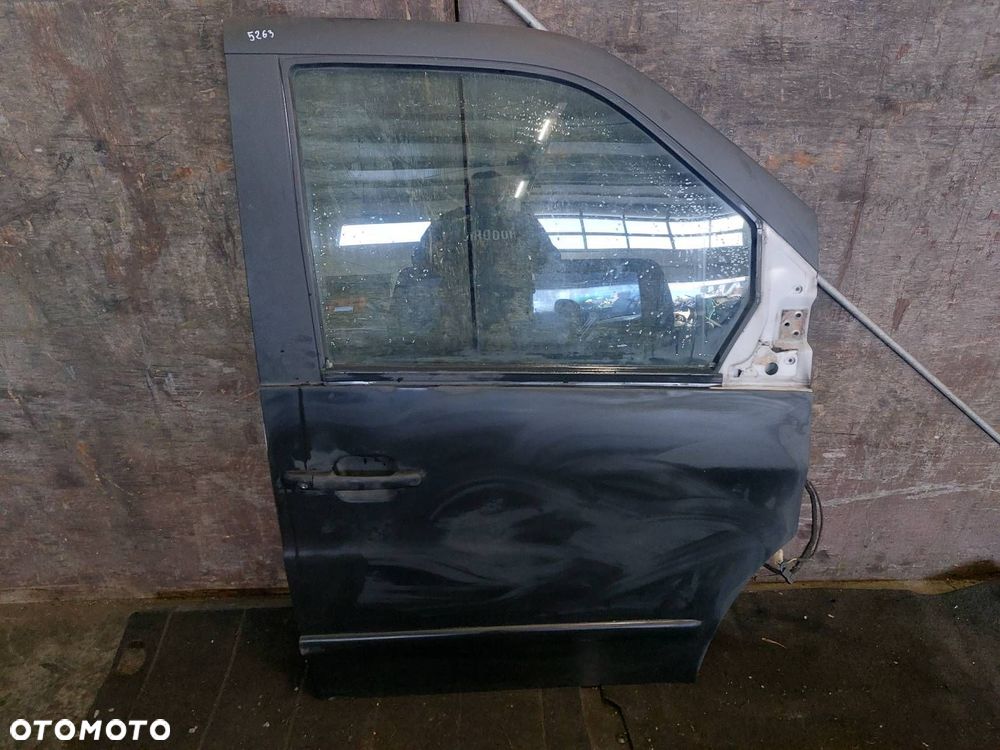 DRZWI KOMPLETNE PRAWY PRZÓD MERCEDES-BENZ VITO W638 - 1