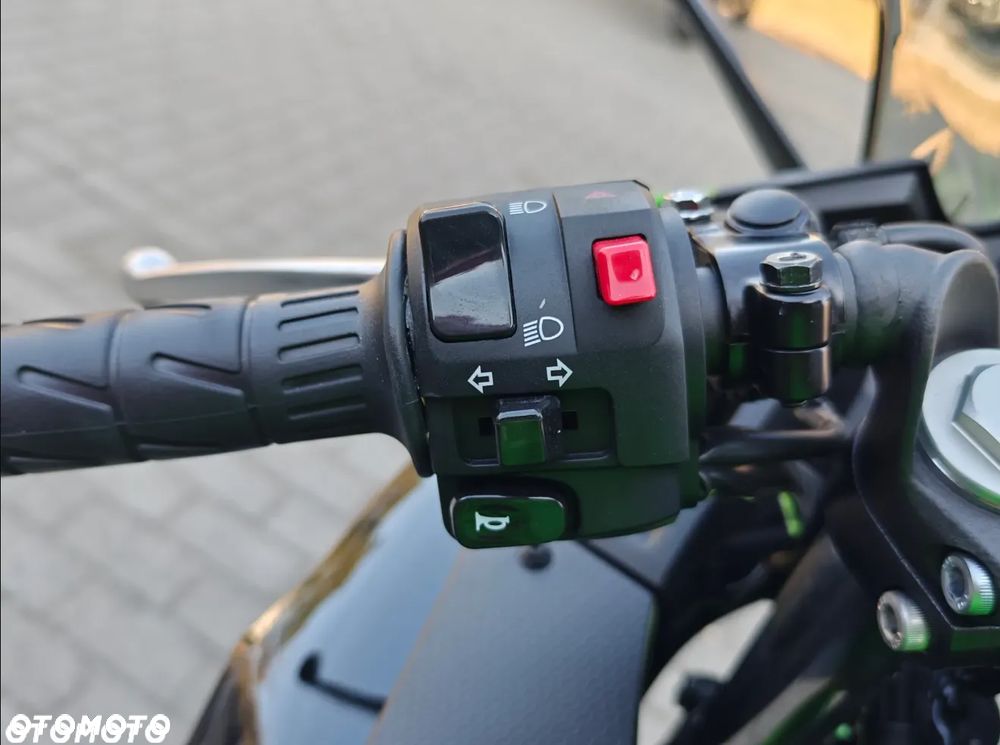 Kawasaki Ninja 500 - 12