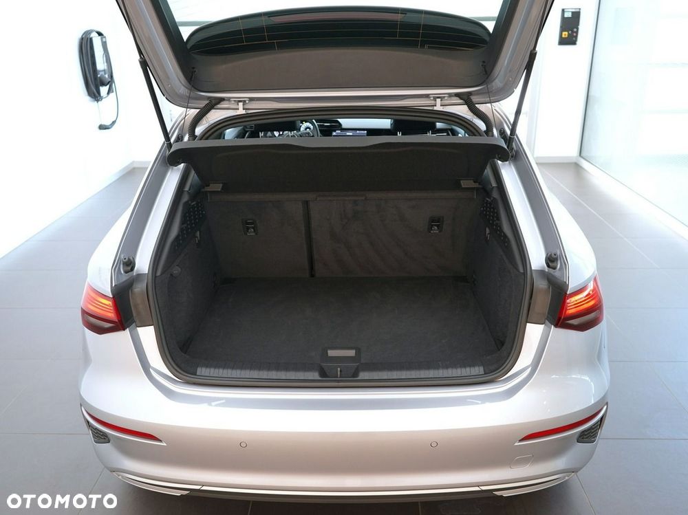 Audi A3 Sportback - 9