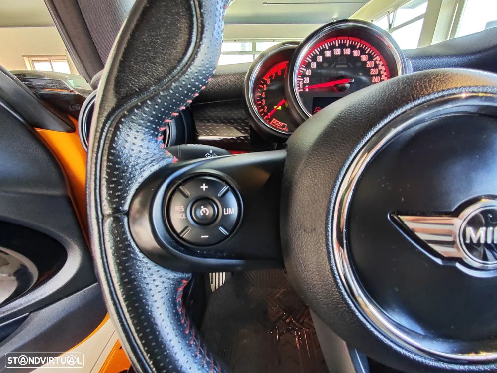 MINI 3 Portas John Cooper Works - 27