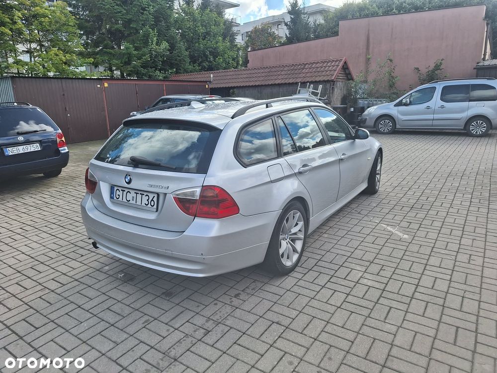 BMW Seria 3 - 7