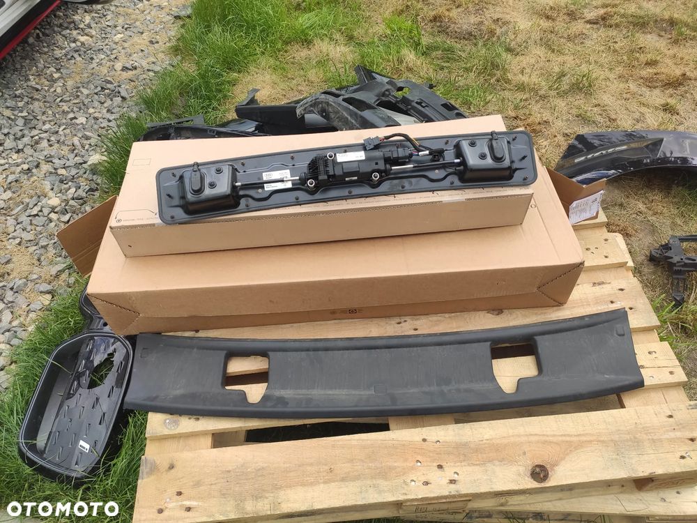 WG Mechanizm spoilera tył z Osłoną Audi A7 S7 RS7 C8 4K8827948F - 1