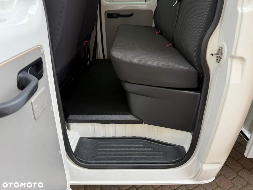 Volkswagen Transporter T6 Doka Brygadówka - 18