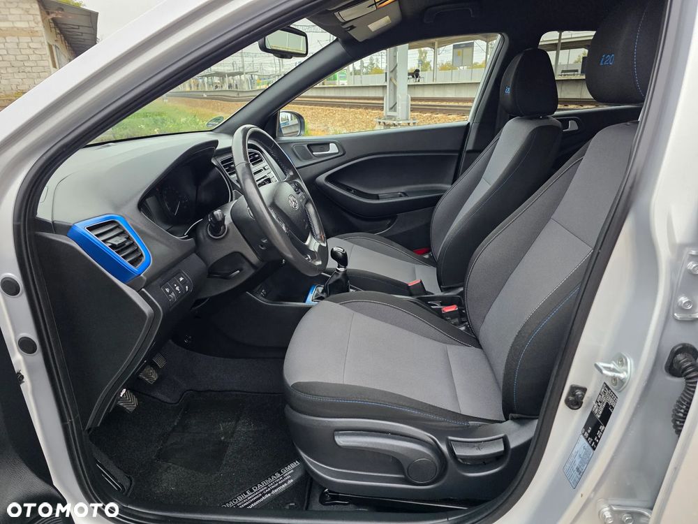 Hyundai i20 - 15