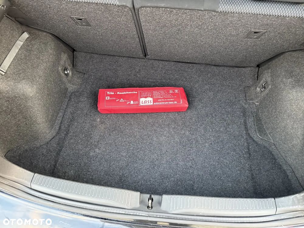 Toyota Auris - 19