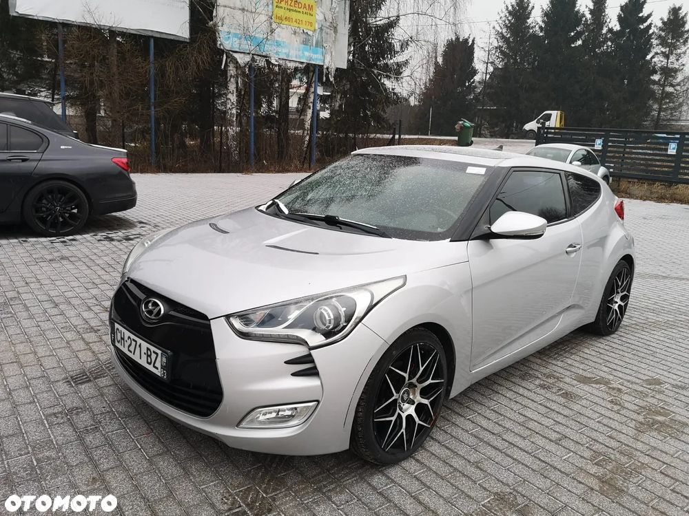 Hyundai Veloster 1.6 GDI Premium - 33