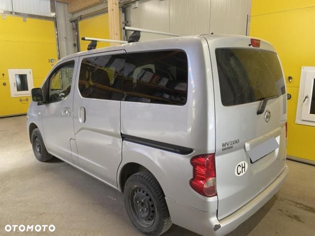 Nissan NV200 - 4