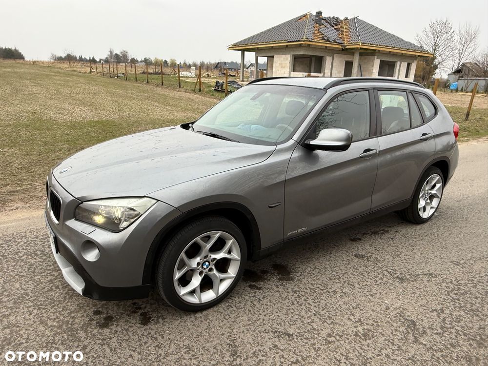 BMW X1 xDrive20d - 10