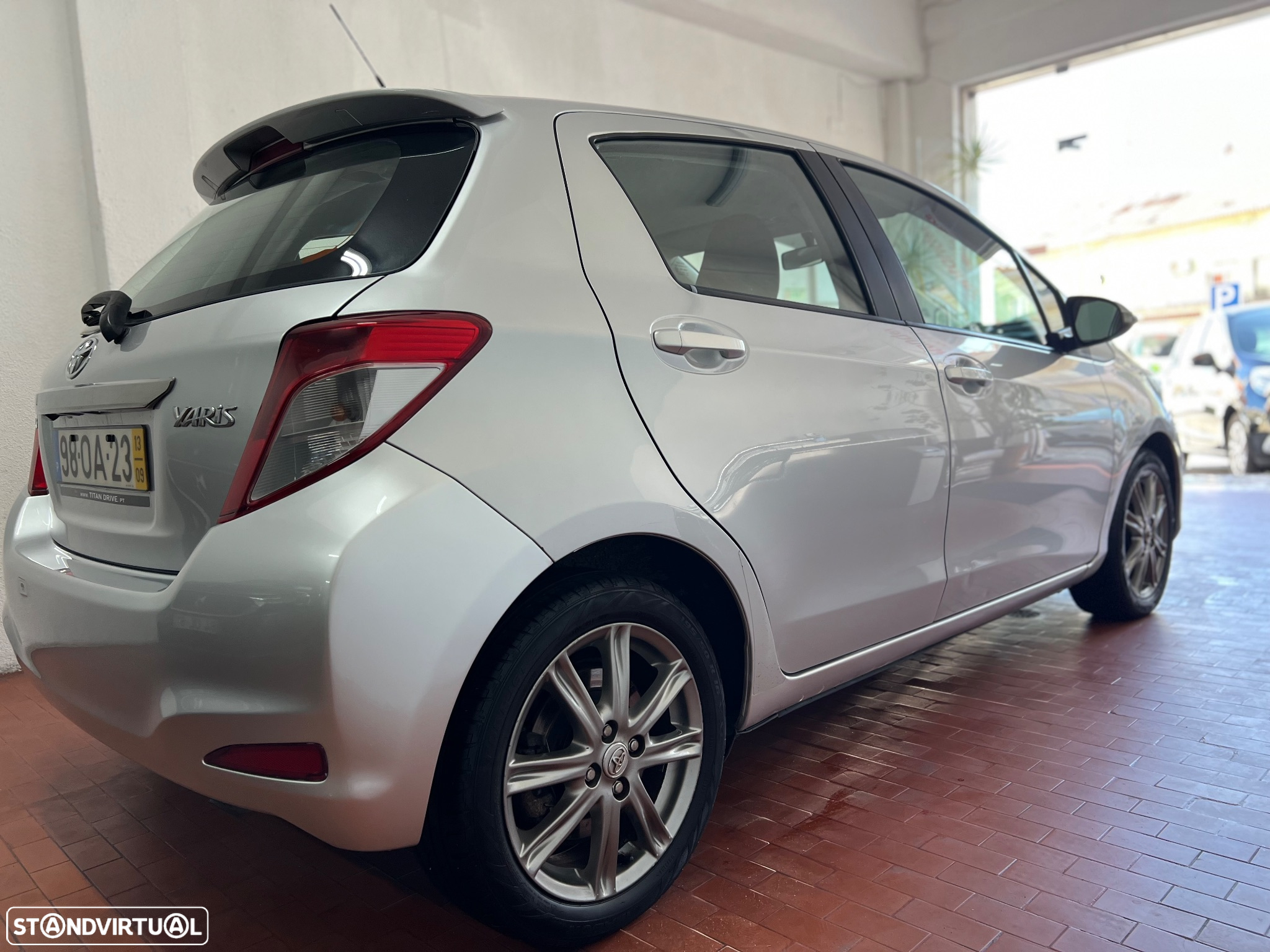Toyota Yaris 1.4 D-4D Comfort - 5