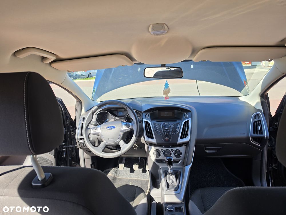 Ford Focus 1.0 EcoBoost Start-Stopp-System Business Edition - 11
