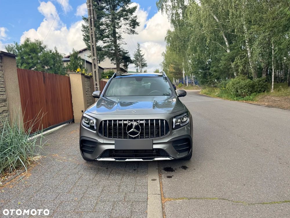 Mercedes-Benz GLB 250 4-Matic 8G-DCT - 7