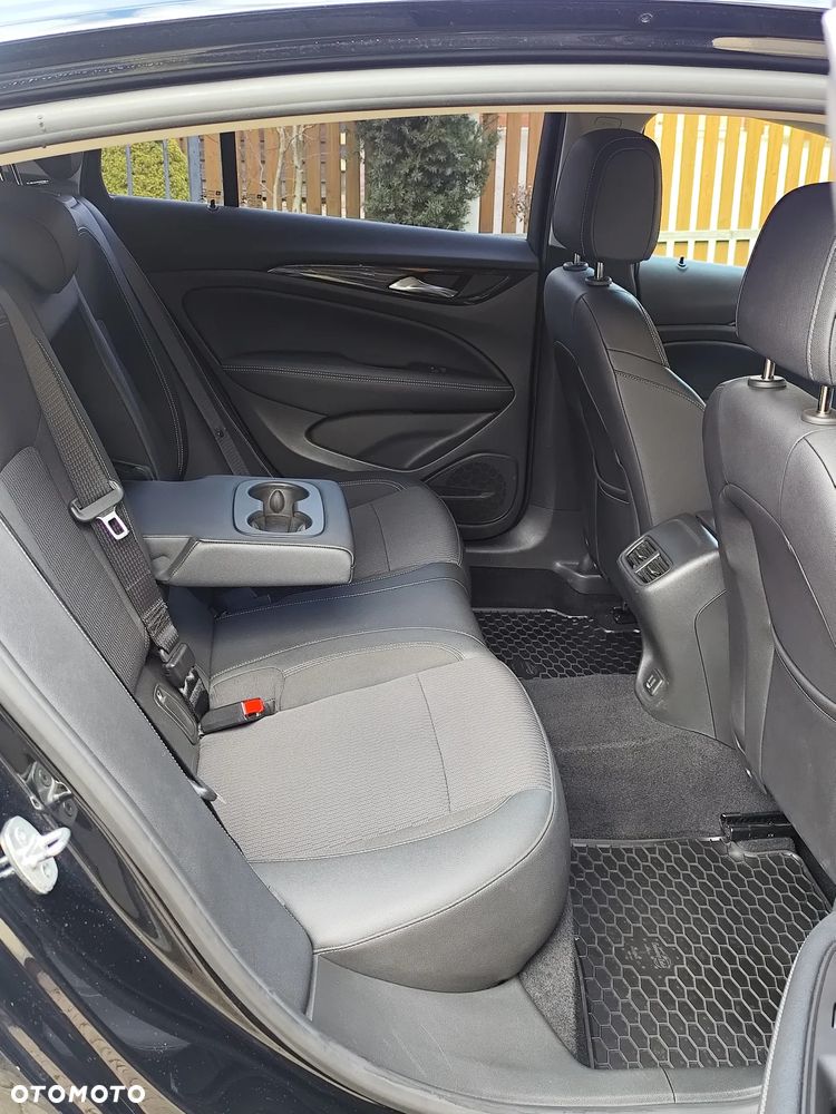 Opel Insignia 2.0 CDTI Business Elegance S&S - 12