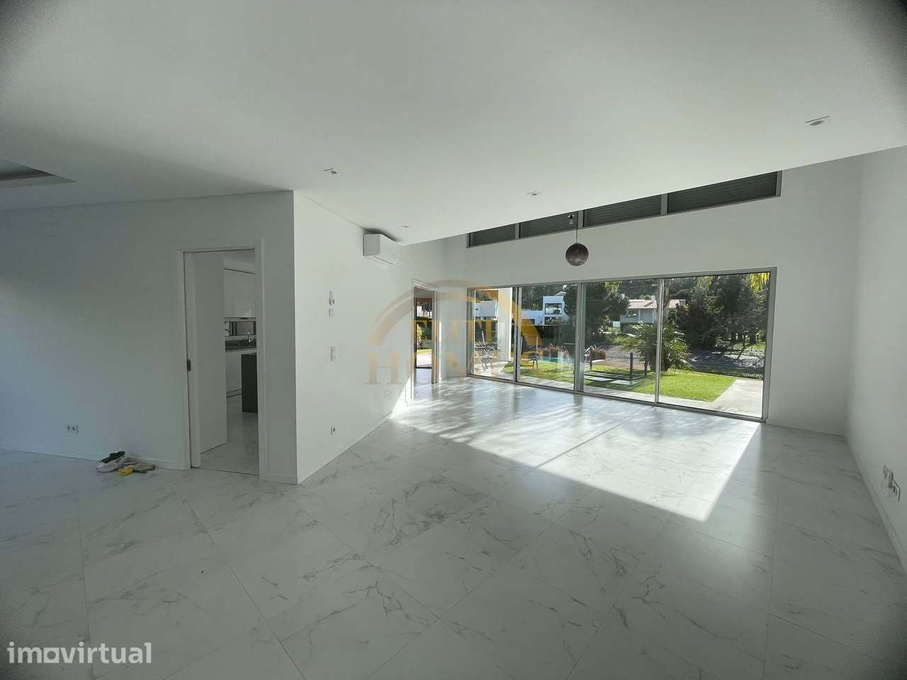Moradia T4 com piscina na Herdade da Aroeira - Grande imagem: 4/60