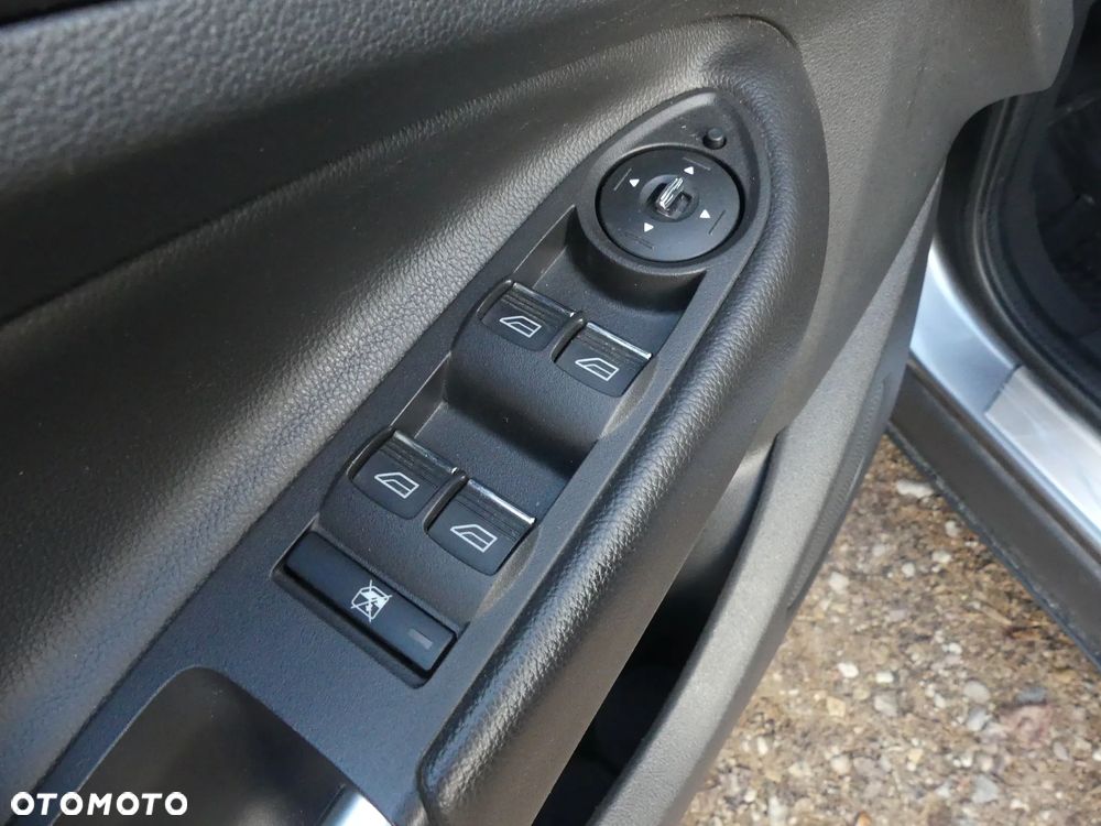 Ford Kuga 2.0 TDCi 4x4 Trend - 9