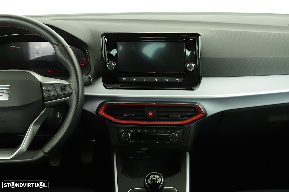 SEAT Arona 1.0 TSI FR - 9