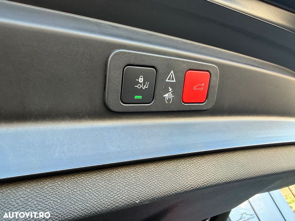 Peugeot 5008 2.0 BlueHDI s&s EAT8 GT - 29