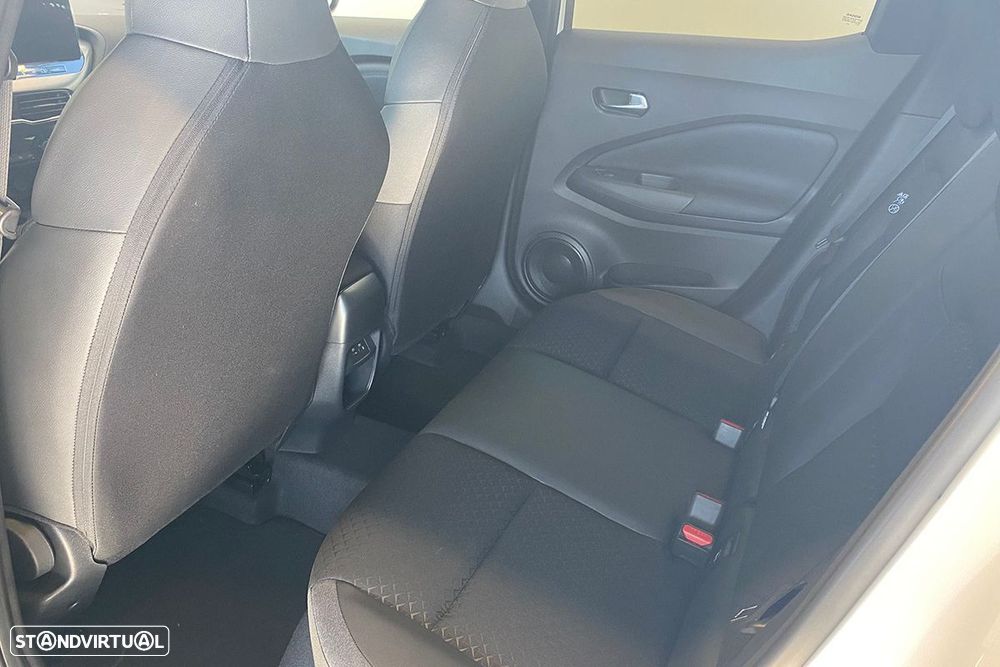 Nissan Juke 1.0 DIG-T N-Connecta - 9