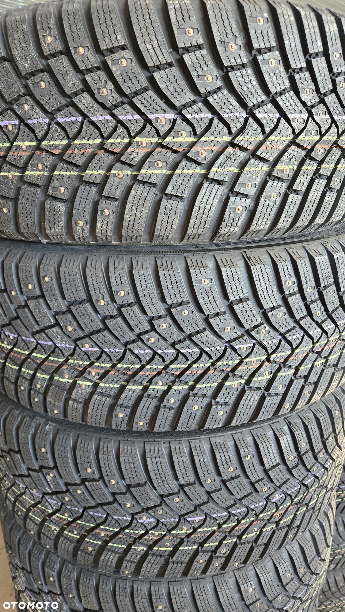Nowe opony 225/45R18 CONTINENTAL KOLCE - 1